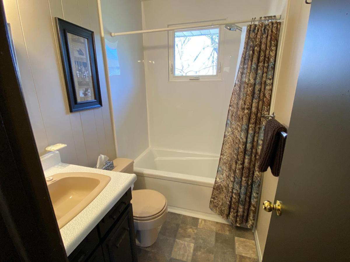 The Maples Cottages In Port Elgin Bagian luar foto
