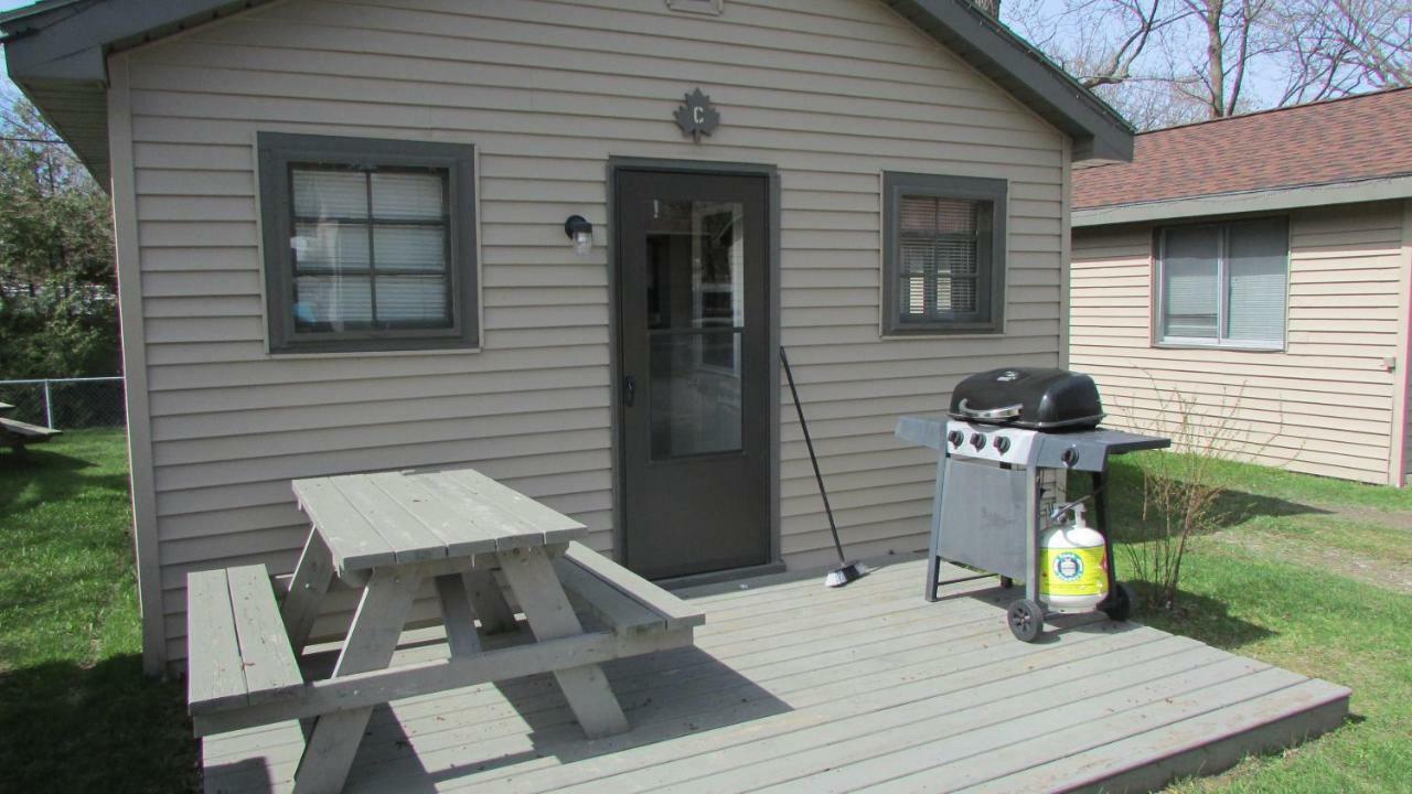 The Maples Cottages In Port Elgin Bagian luar foto